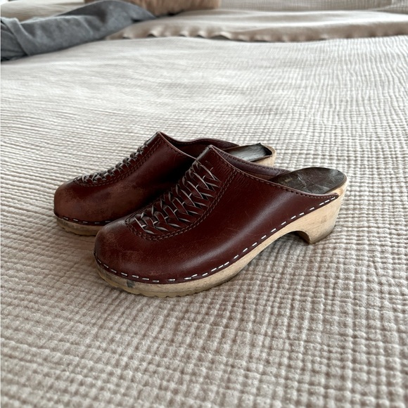 MIA Shoes - Vintage Braided Leather Clogs